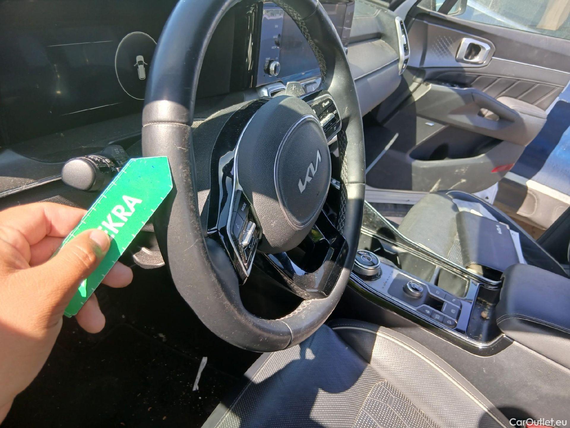  KIA  Sorento KIA  / 2020 / 5P / todoterreno 1.6 T-GDi HEV Emotion 4x2 7pl (P.Luxury) #1