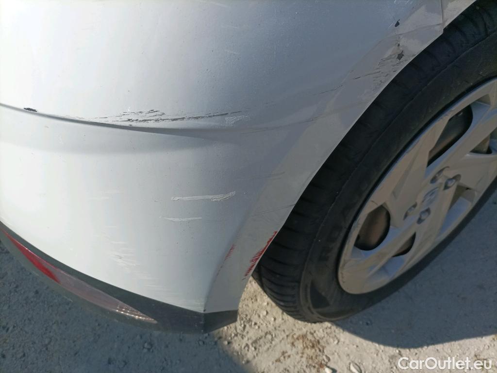  Hyundai  i20 HYUNDAI  / 2020 / 5P / berlina con portón 1.0 TGDI 74kW (100CV) 48V Essence #22