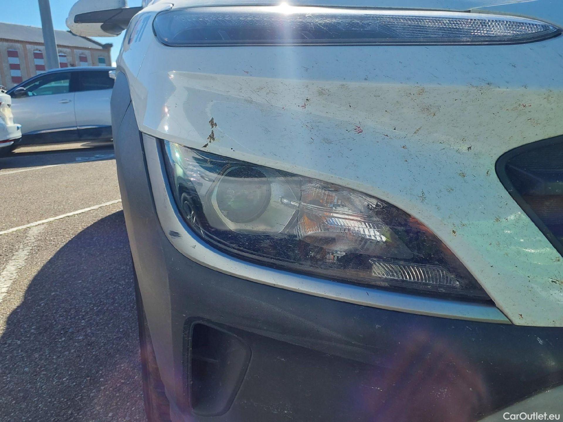  Hyundai  Konna HYUNDAI Kona / 2020 / 5P / todoterreno 1.6 CRDI 100kW (136CV) 48V Maxx 4X2 #20