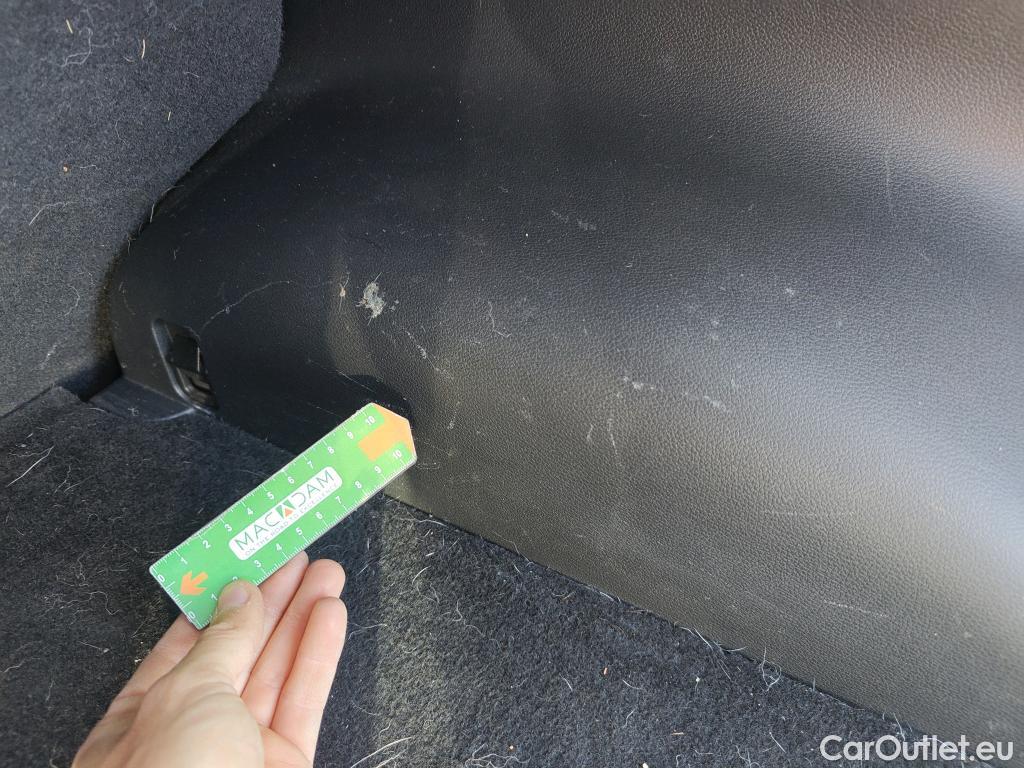  KIA  Sportage KIA  / 2022 / 5P / todoterreno 1.6 T-GDi 110kW (150CV) Concept 4x2 #41