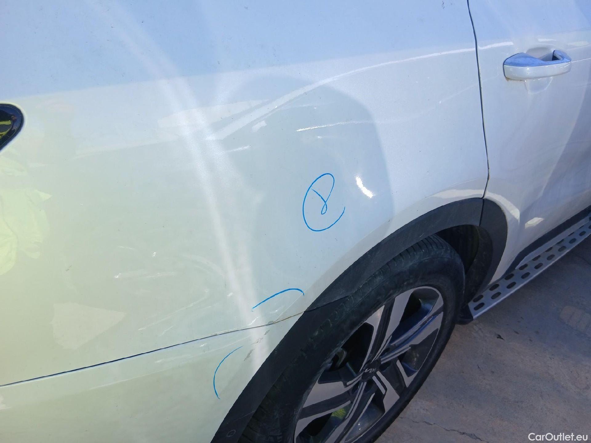  KIA  Sorento KIA  / 2020 / 5P / todoterreno 1.6 T-GDi HEV Emotion 4x2 7pl (P.Luxury) #18