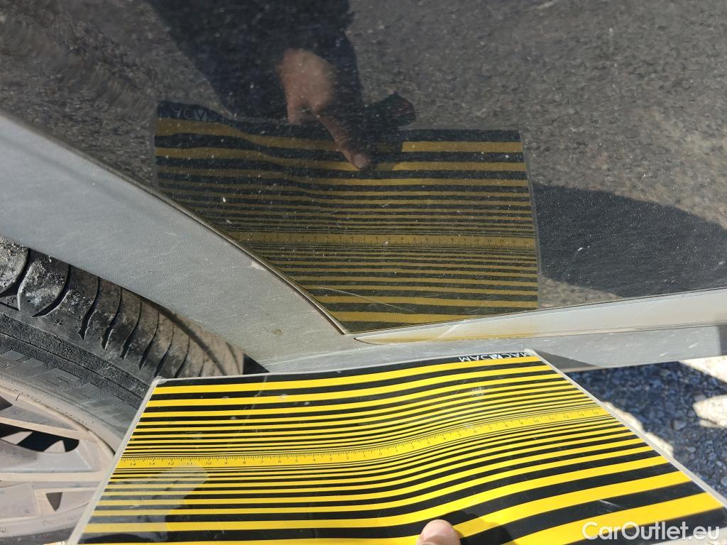  KIA  Sportage KIA  / 2022 / 5P / todoterreno 1.6 T-GDi 110kW (150CV) Concept 4x2 #77