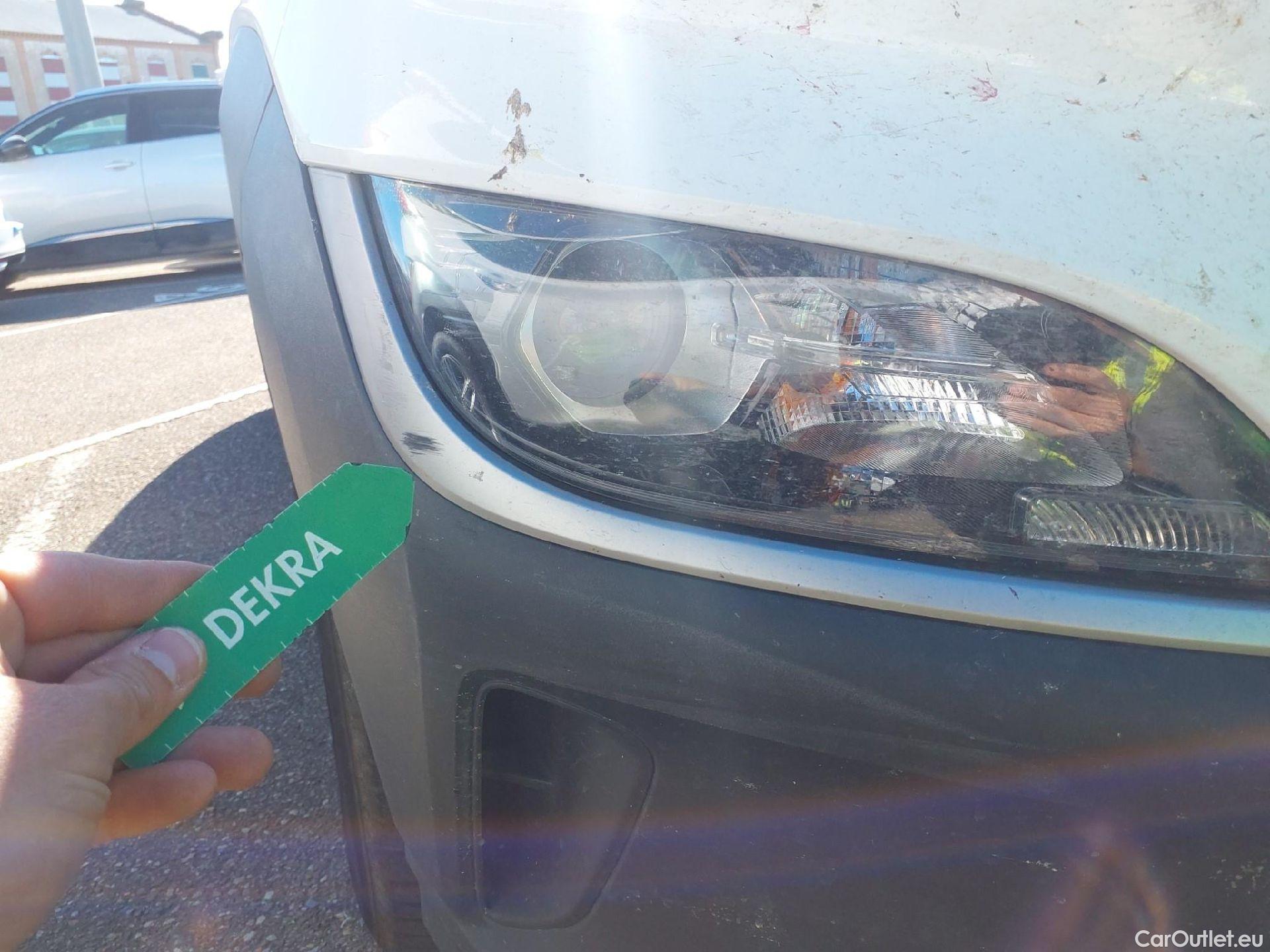  Hyundai  Konna HYUNDAI Kona / 2020 / 5P / todoterreno 1.6 CRDI 100kW (136CV) 48V Maxx 4X2 #21