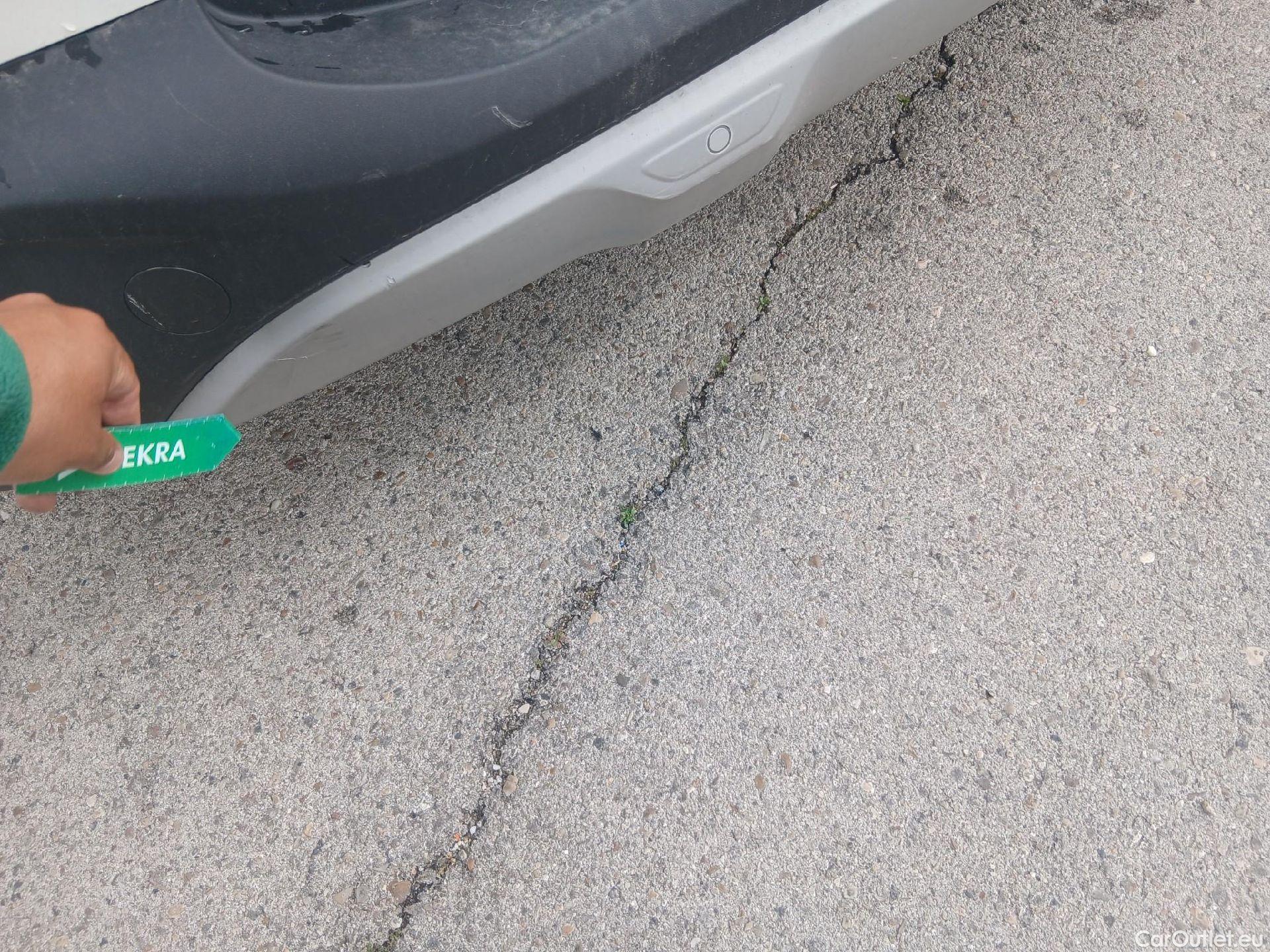  KIA  STONIC KIA  / 2017 / 5P / todoterreno 1.0 T-GDi 88kW (120CV) MHEV iMT Drive #15