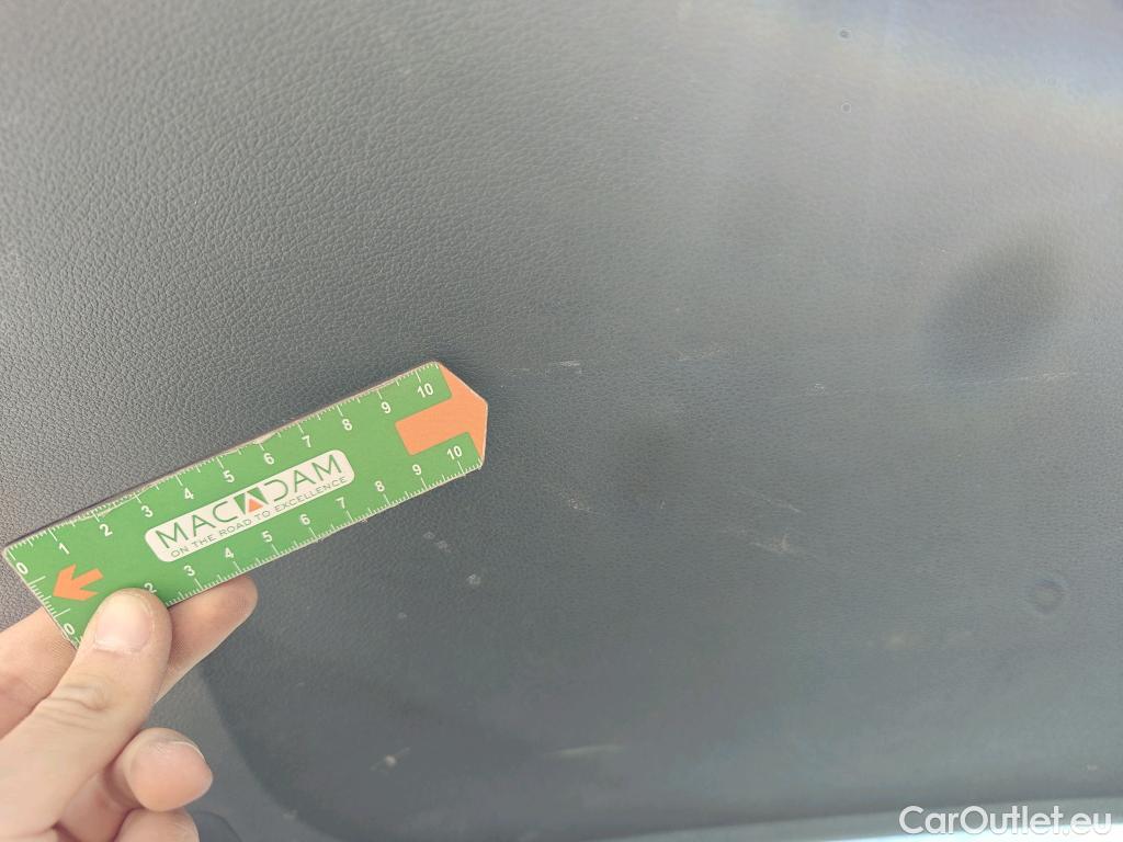  KIA  Sportage KIA  / 2022 / 5P / todoterreno 1.6 T-GDi 110kW (150CV) Concept 4x2 #44