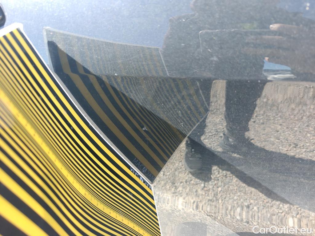  KIA  Sportage KIA  / 2022 / 5P / todoterreno 1.6 T-GDi 110kW (150CV) Concept 4x2 #13