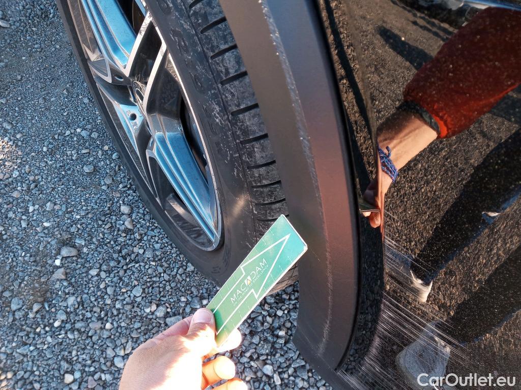  Mercedes  GLB MERCEDES-BENZ  / 2019 / 5P / todoterreno 2.0  200 D DCT 110KW (150CV) #23