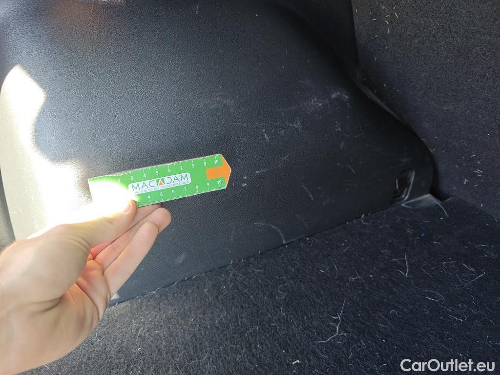  KIA  Sportage KIA  / 2022 / 5P / todoterreno 1.6 T-GDi 110kW (150CV) Concept 4x2 #39