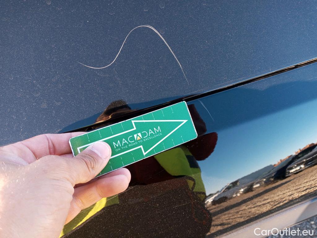  Mercedes  GLB MERCEDES-BENZ  / 2019 / 5P / todoterreno 2.0  200 D DCT 110KW (150CV) #25