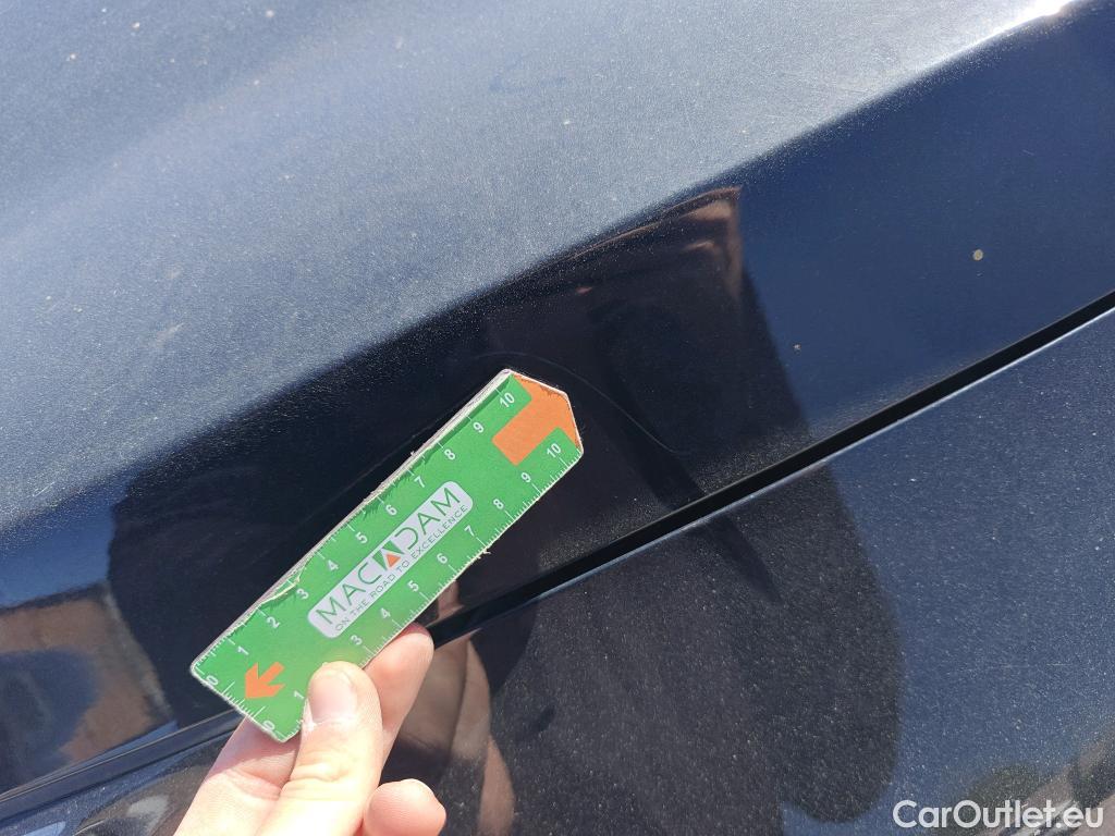  KIA  Sportage KIA  / 2022 / 5P / todoterreno 1.6 T-GDi 110kW (150CV) Concept 4x2 #82