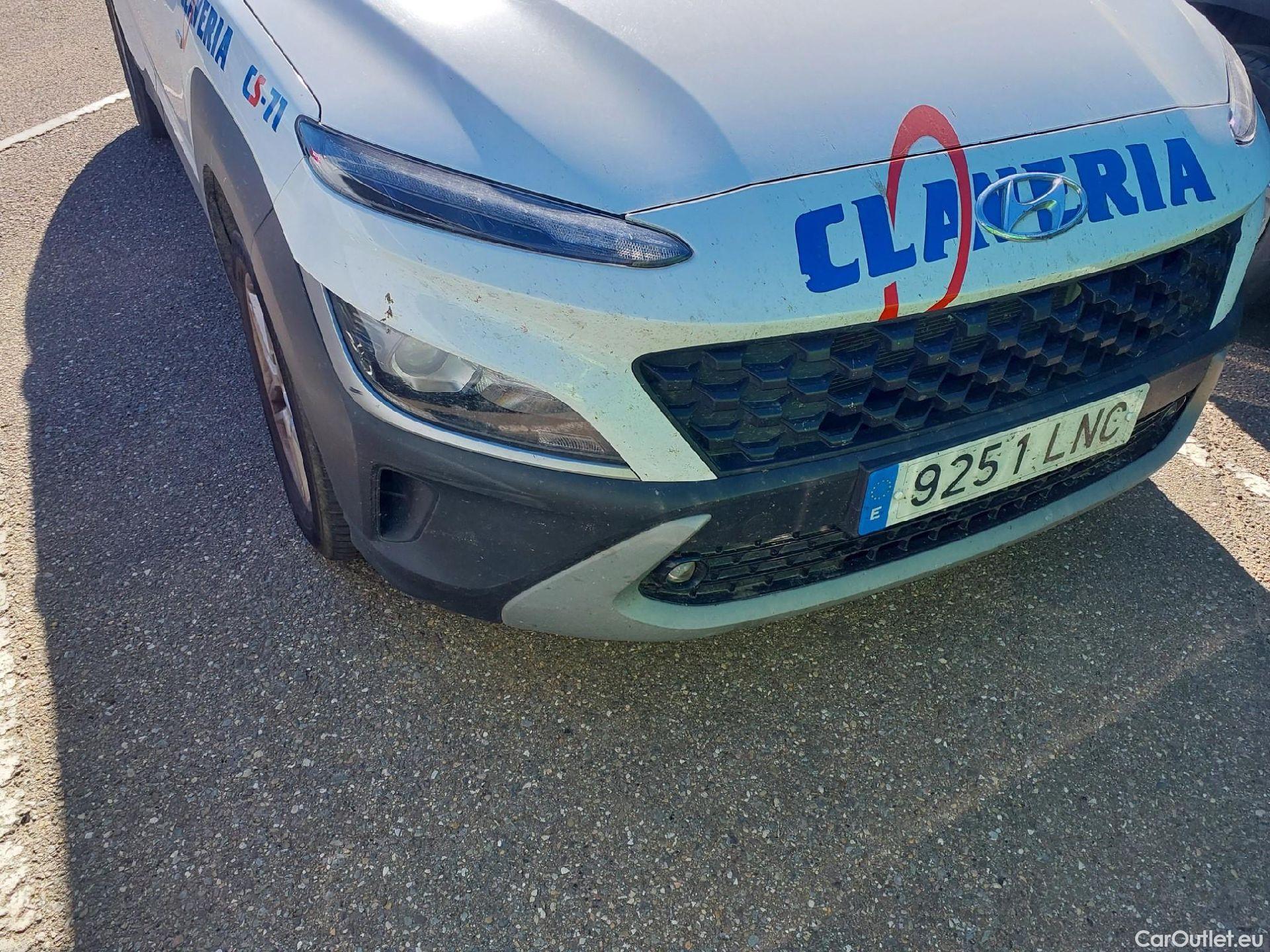  Hyundai  Konna HYUNDAI Kona / 2020 / 5P / todoterreno 1.6 CRDI 100kW (136CV) 48V Maxx 4X2 #18