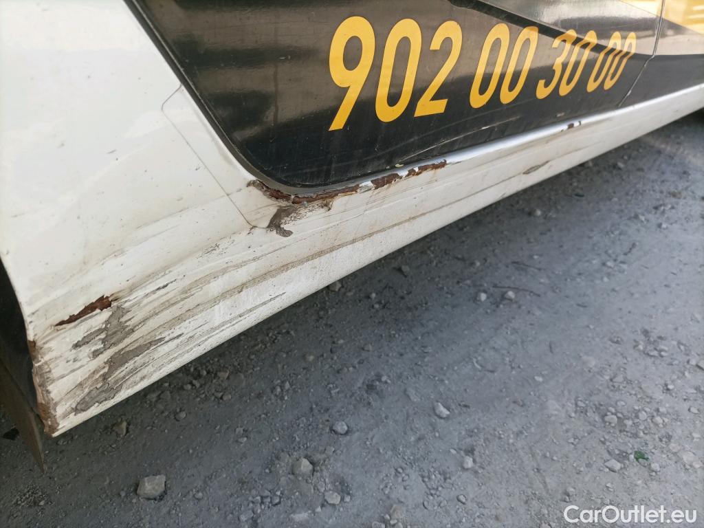  Hyundai  i20 HYUNDAI  / 2020 / 5P / berlina con portón 1.0 TGDI 74kW (100CV) 48V Essence #12