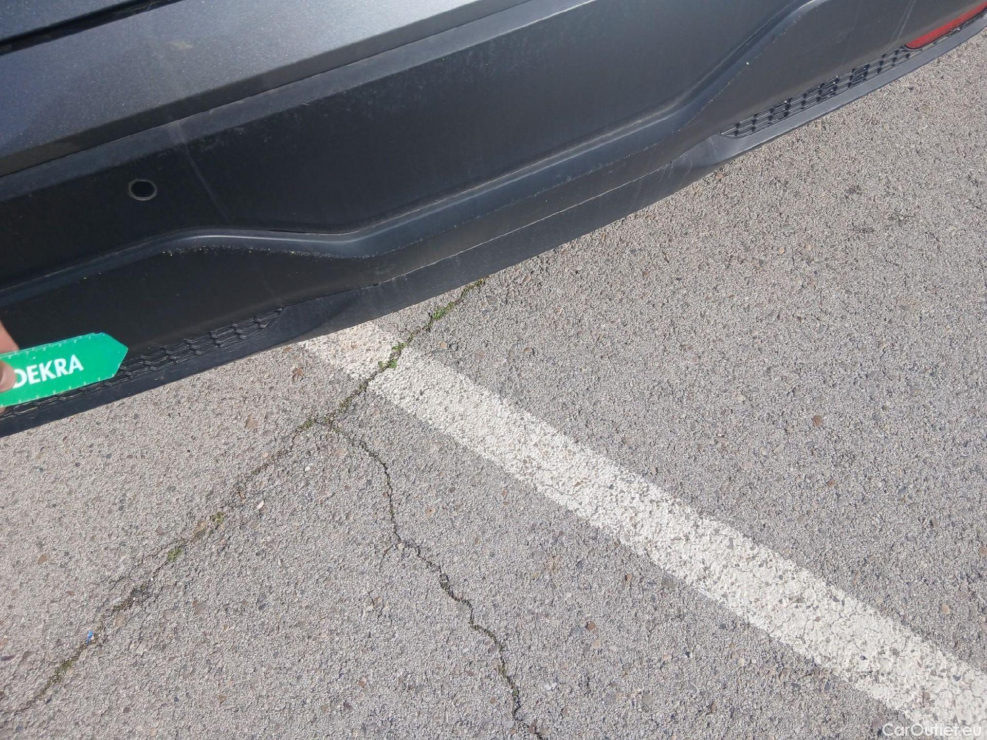  Nissan  Qashqai NISSAN  / 2021 / 5P / todoterreno DIG-T 116kW (158CV) mHEV Xtronic Acenta (AC) #20