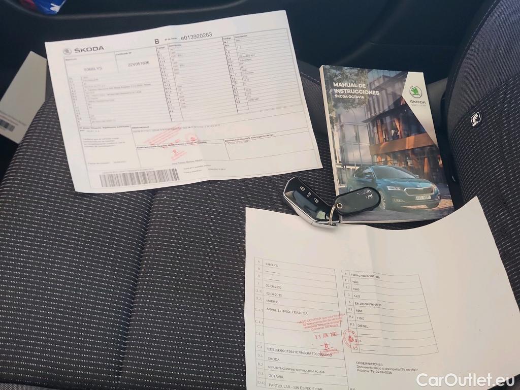  Skoda  Octavia SKODA  / 2020 / 5P / berlina con portón 2.0 TDI 110kW (150CV) Manual Ambition #1