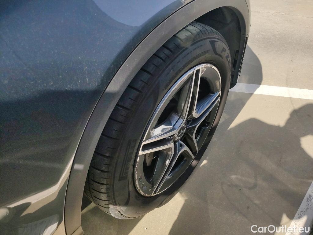  Mercedes  G-Klasee MERCEDES-BENZ GLC Coupé / 2019 / 5P / coupé GLC 220 d 4MATIC #3