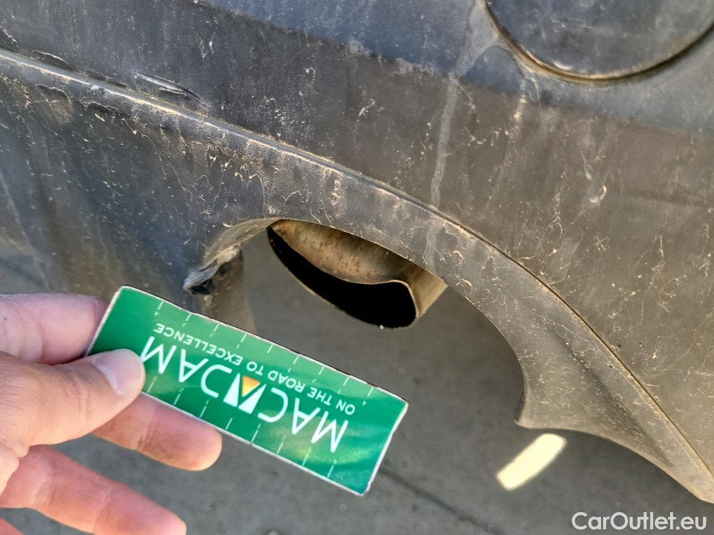  Peugeot  208 PEUGEOT  / 2019 / 5P / berlina con portón BlueHDi 73kW (100CV) Active Pack (AC) #21