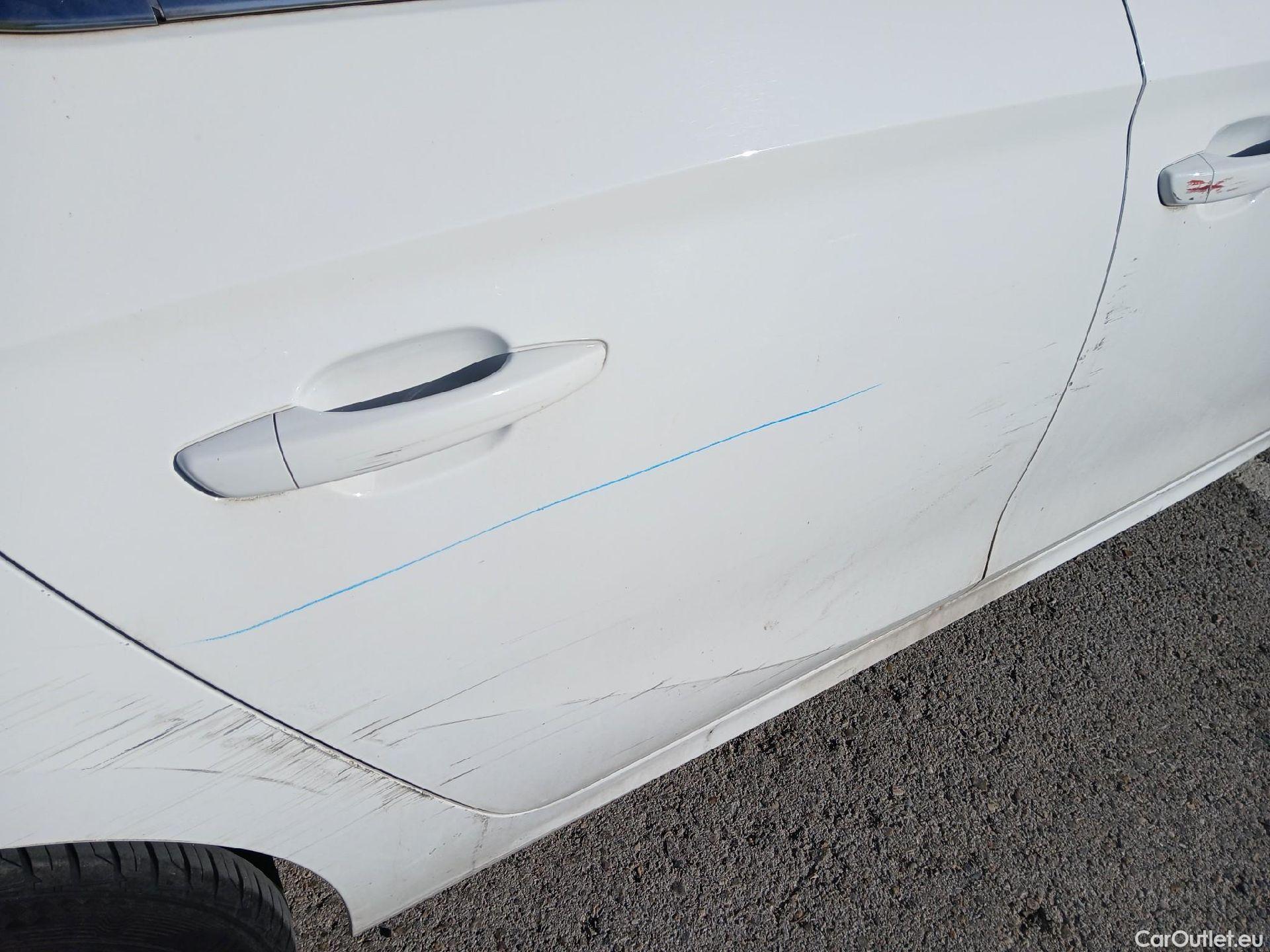  Opel  Corsa OPEL  1.2T XHL 74kW (100CV) Elegance #40