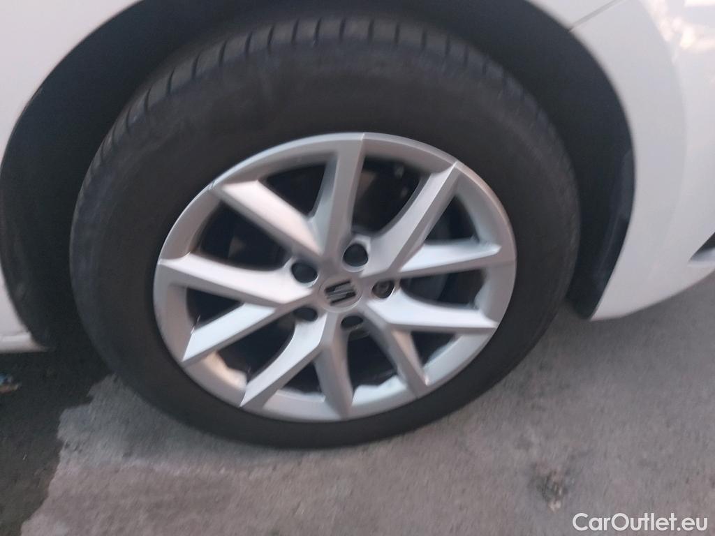  Seat  Leon SEAT Nuevo León / 2020 / 5P / berlina con portón 1.5 TSI 96kW S&S Style Go(SP) #3