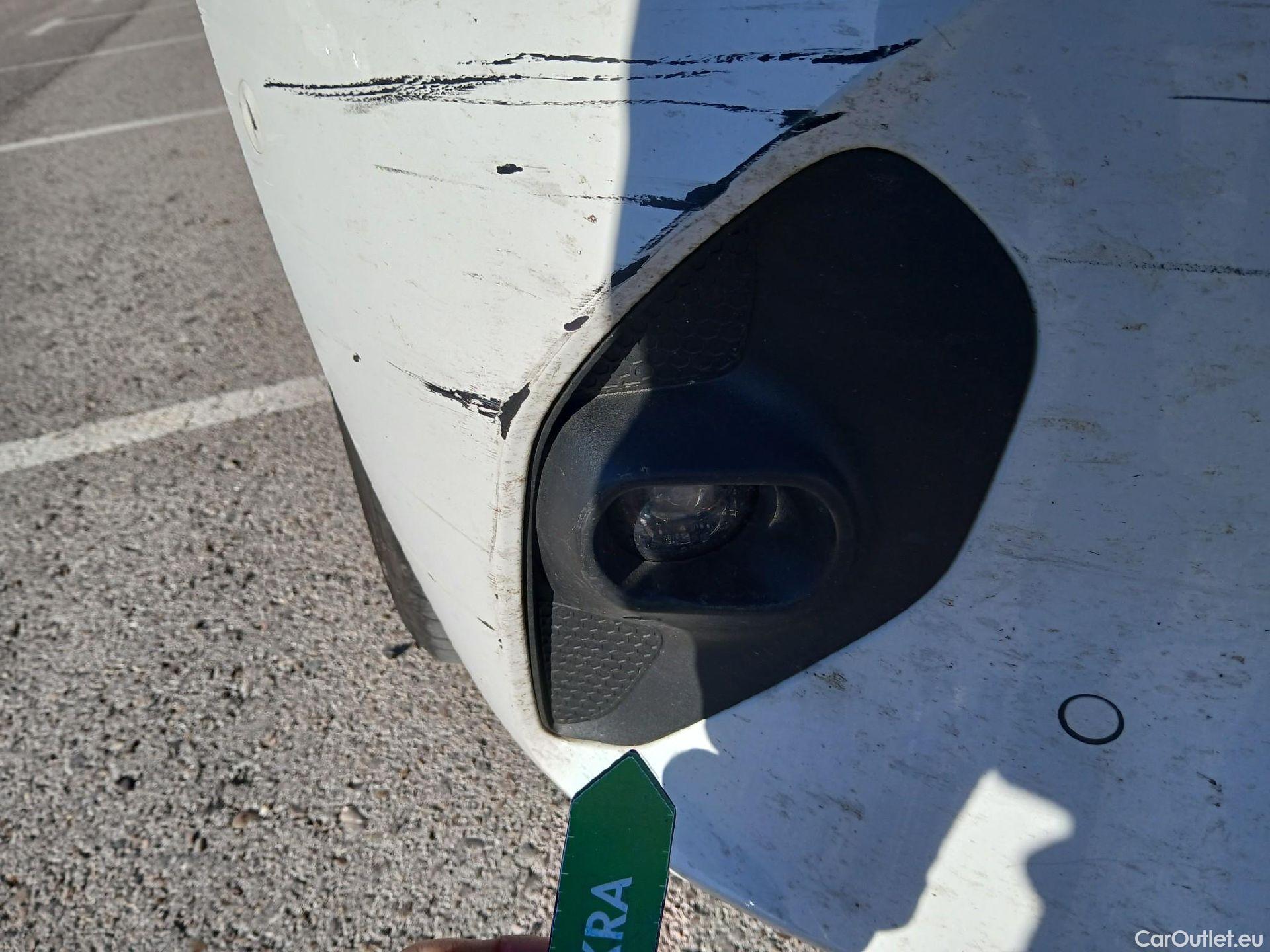  Opel  Corsa OPEL  1.2T XHL 74kW (100CV) Elegance #12