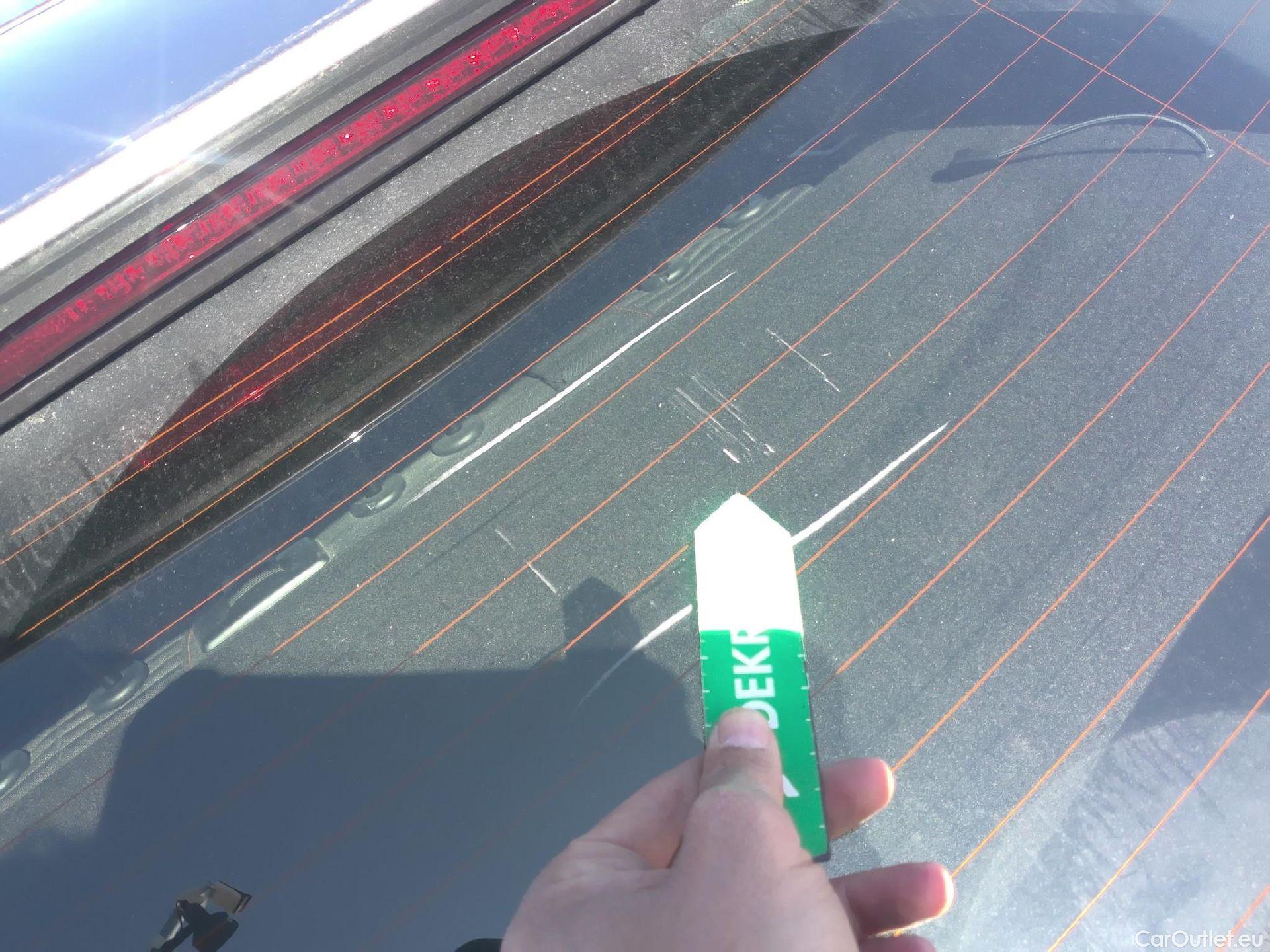  Peugeot  2008 PEUGEOT  / 2019 / 5P / todoterreno Active BlueHDI 81kW (110CV) #12