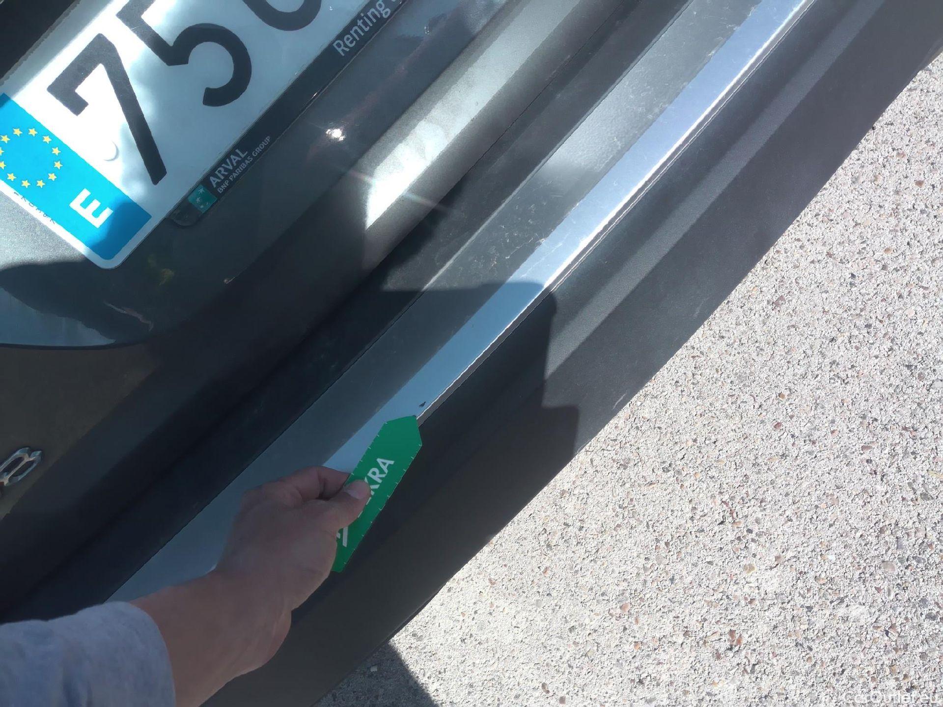  Peugeot  2008 PEUGEOT  / 2019 / 5P / todoterreno Active BlueHDI 81kW (110CV) #17