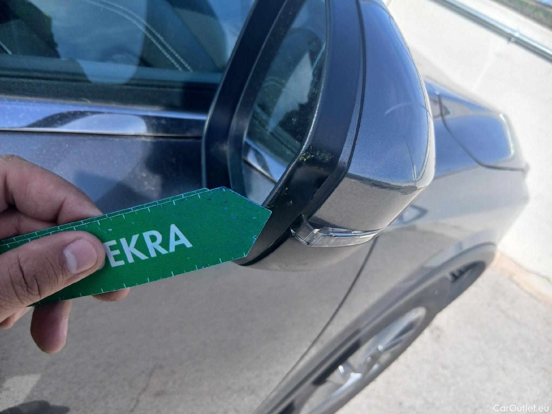  Nissan  Qashqai NISSAN  / 2021 / 5P / todoterreno DIG-T 116kW (158CV) mHEV Xtronic Acenta (AC) #26