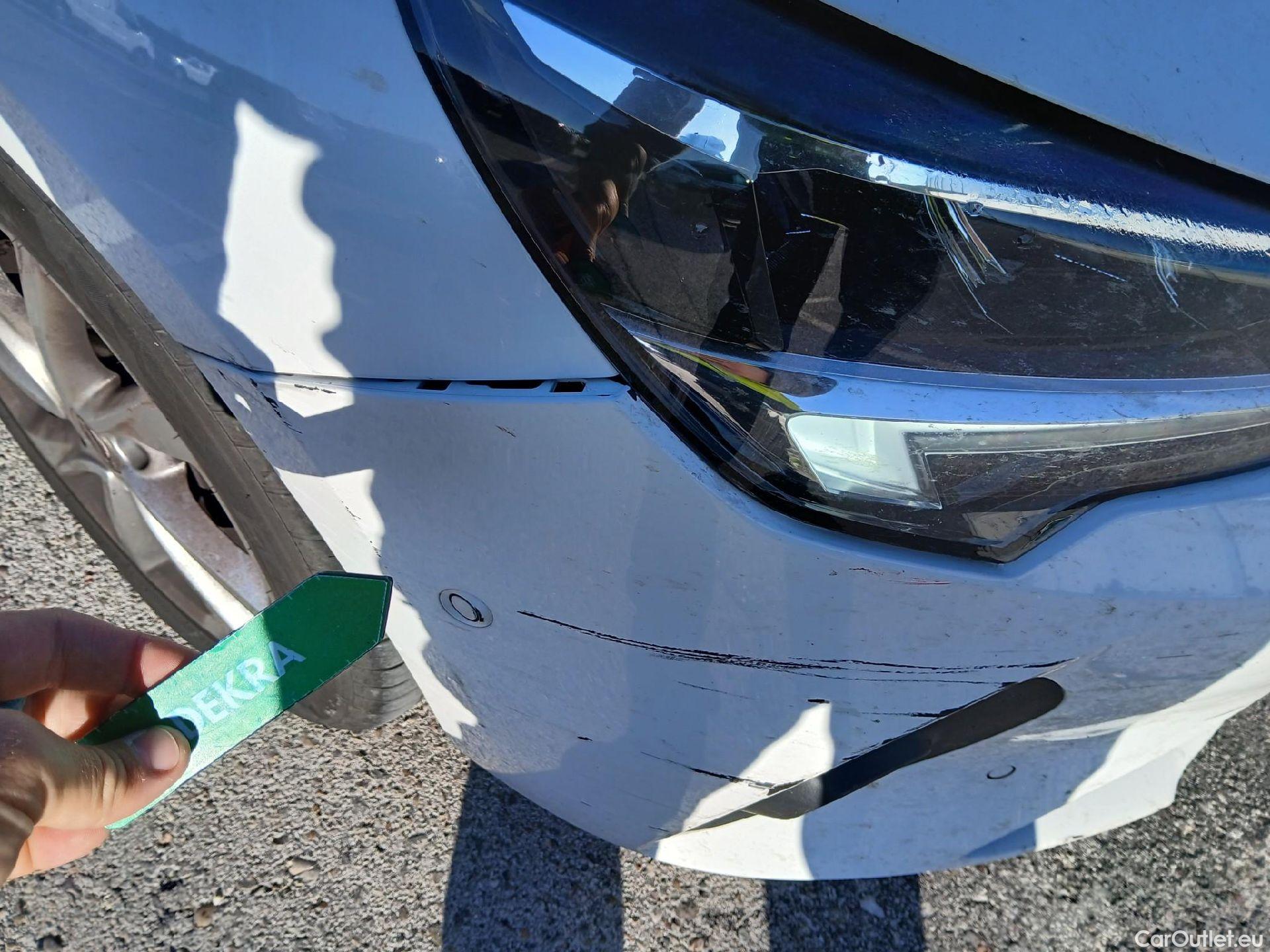  Opel  Corsa OPEL  1.2T XHL 74kW (100CV) Elegance #10