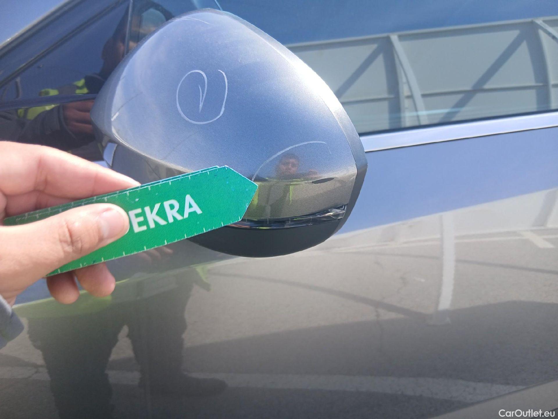  Nissan  Qashqai NISSAN  / 2021 / 5P / todoterreno DIG-T 116kW (158CV) mHEV Xtronic Acenta (AC) #14