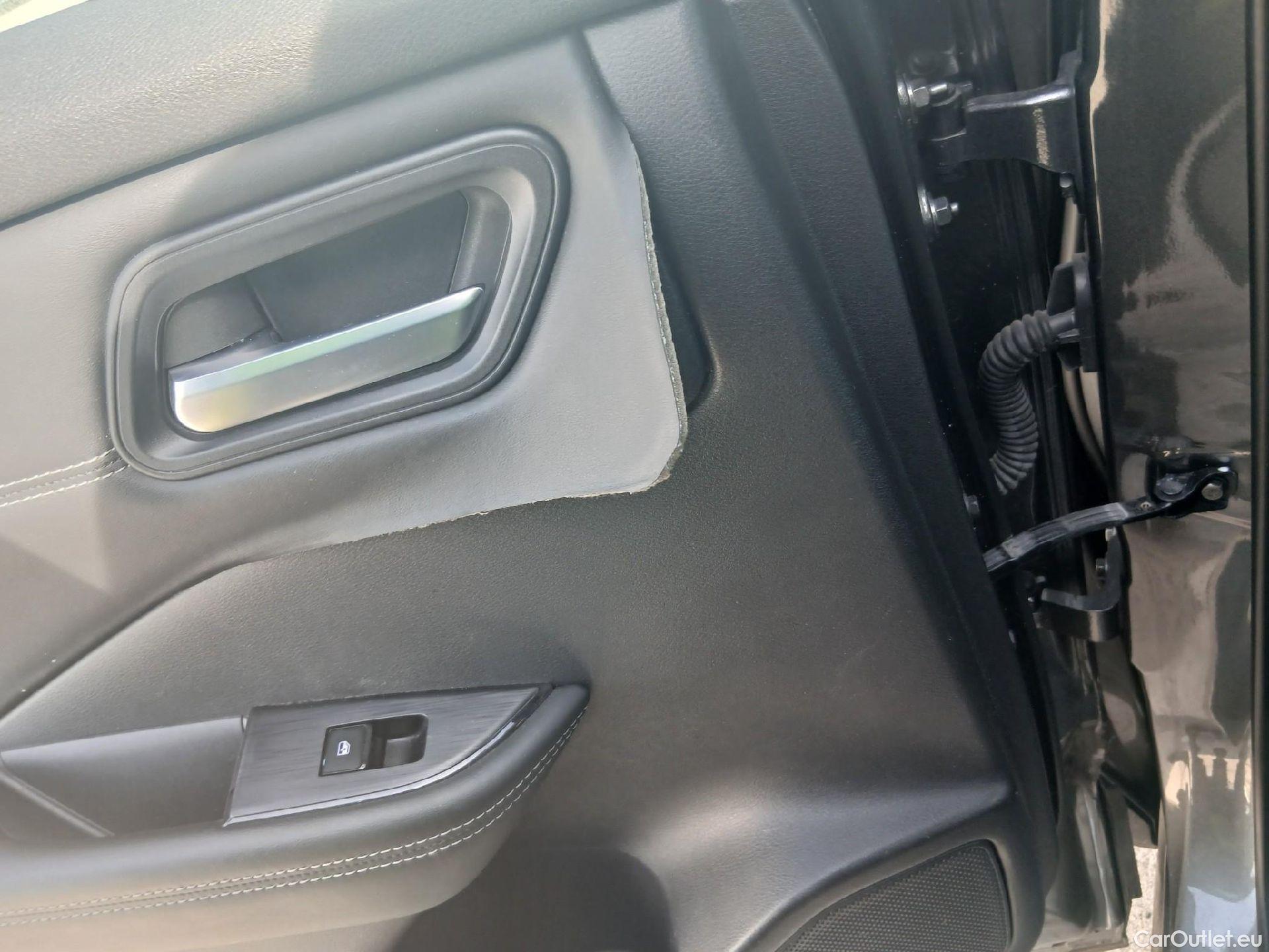  Nissan  Qashqai NISSAN  / 2021 / 5P / todoterreno DIG-T 116kW (158CV) mHEV Xtronic Acenta (AC) #2