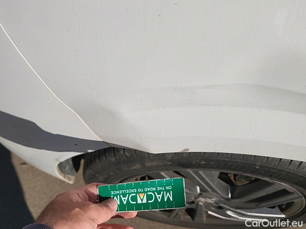  Peugeot  208 PEUGEOT  / 2019 / 5P / berlina con portón BlueHDi 73kW (100CV) Active Pack (AC) #10