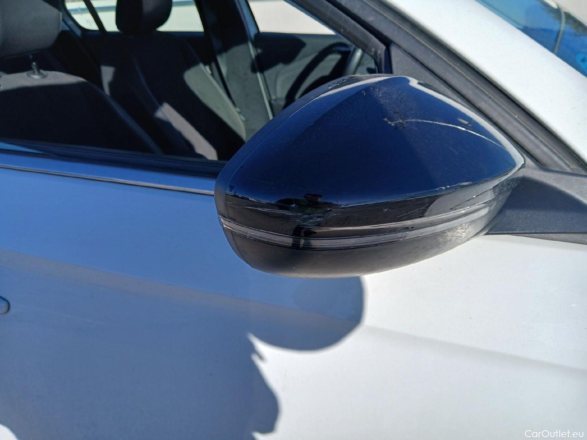  Opel  Corsa OPEL  1.2T XHL 74kW (100CV) Elegance #46