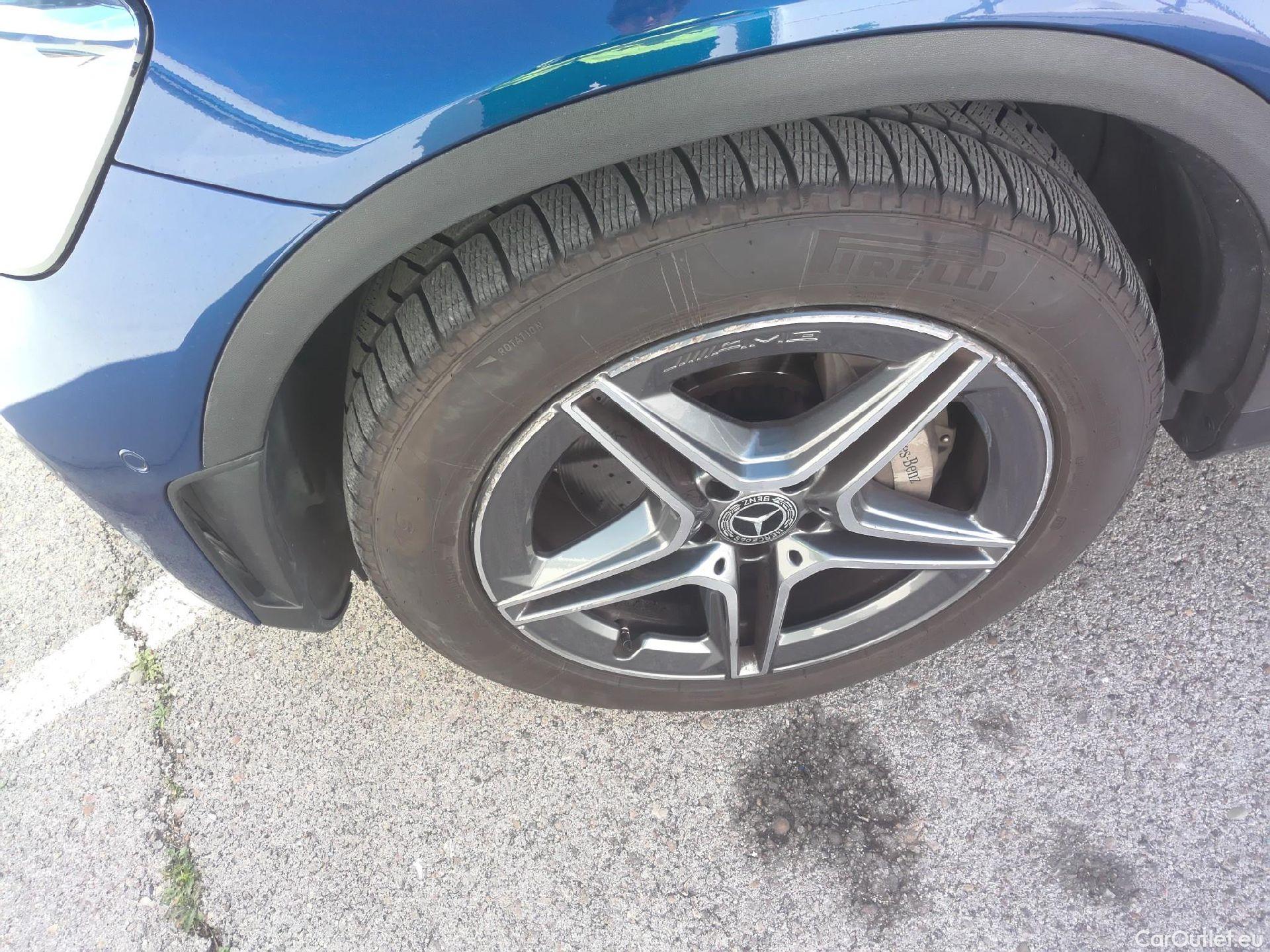  Mercedes  G-Klasee MERCEDES-BENZ Clase GLC / 2019 / 5P / todoterreno GLC 200 d 4MATIC #3