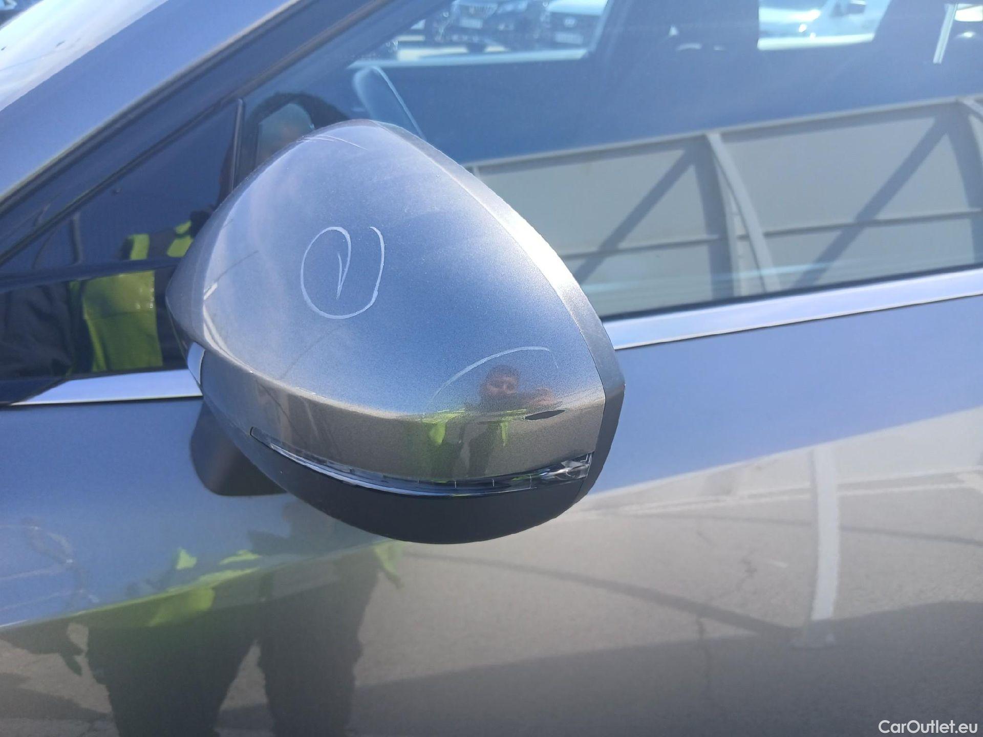  Nissan  Qashqai NISSAN  / 2021 / 5P / todoterreno DIG-T 116kW (158CV) mHEV Xtronic Acenta (AC) #13