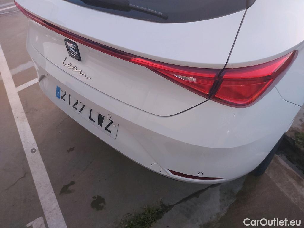  Seat  Leon SEAT Nuevo León / 2020 / 5P / berlina con portón 1.5 TSI 96kW S&S Style Go(SP) #11