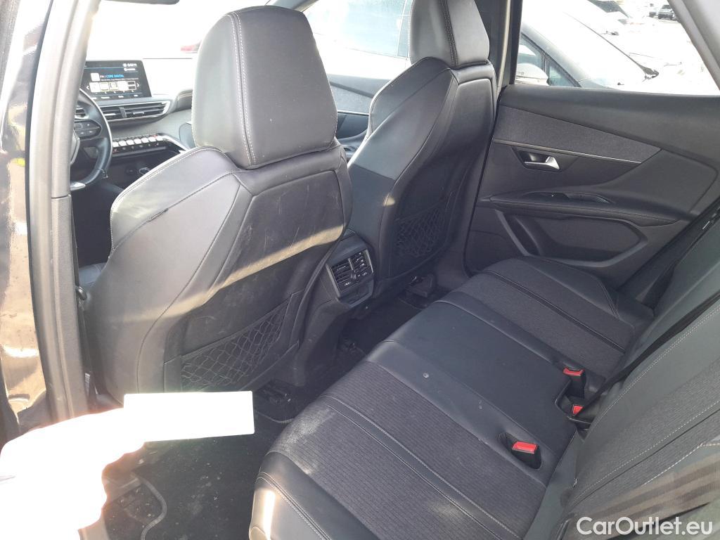  Peugeot  3008 PEUGEOT  / 2016 / 5P / todoterreno 1.5 BlueHDi 96kW S&S GT Line EAT8 #13