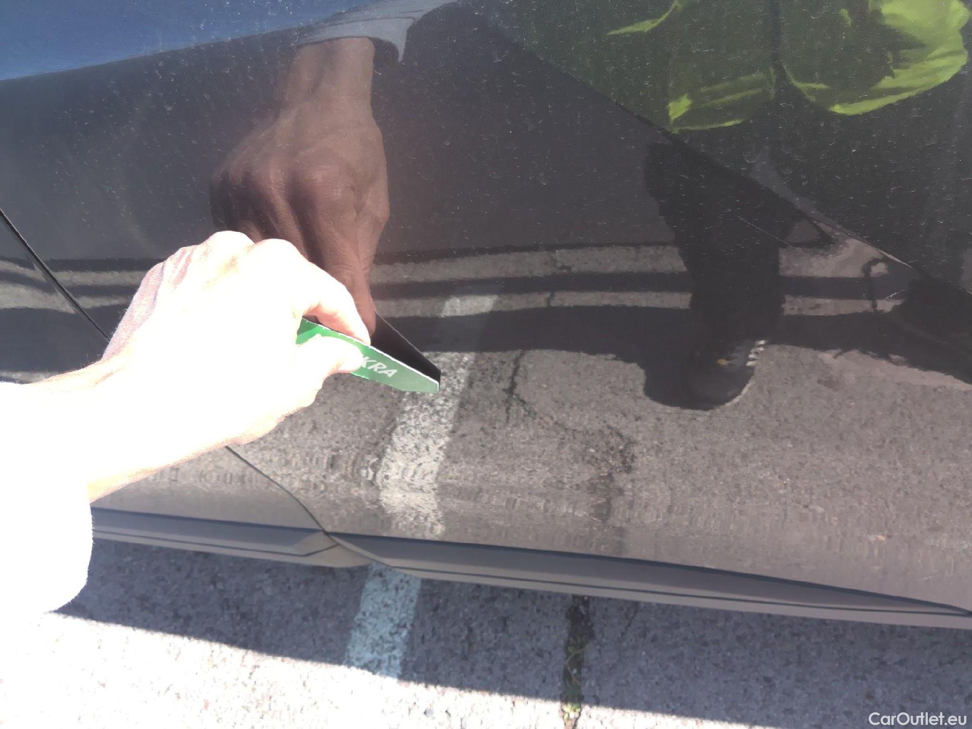  Peugeot  2008 PEUGEOT  / 2019 / 5P / todoterreno Active BlueHDI 81kW (110CV) #10