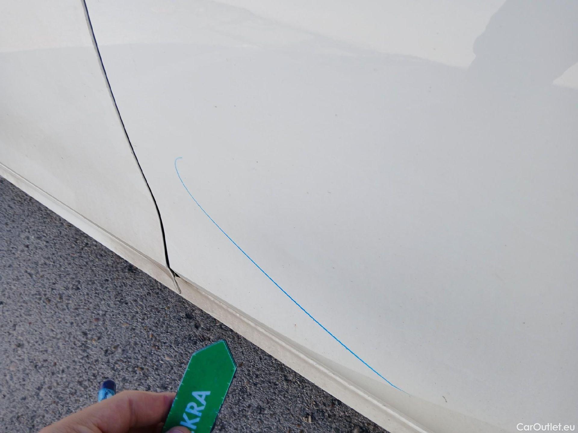  Opel  Corsa OPEL  1.2T XHL 74kW (100CV) Elegance #25