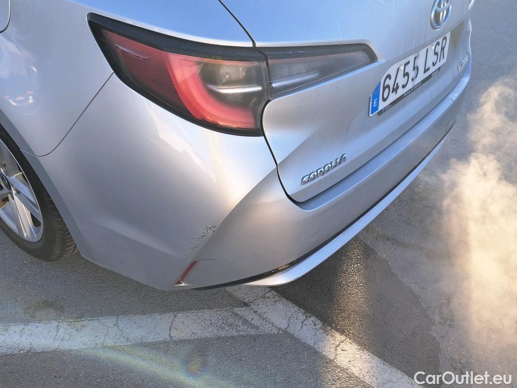  Toyota  Corolla TOYOTA  / 2019 / 5P / familiar 1.8 125H ACTIVE TECH E-CVT TOU SPORT #7