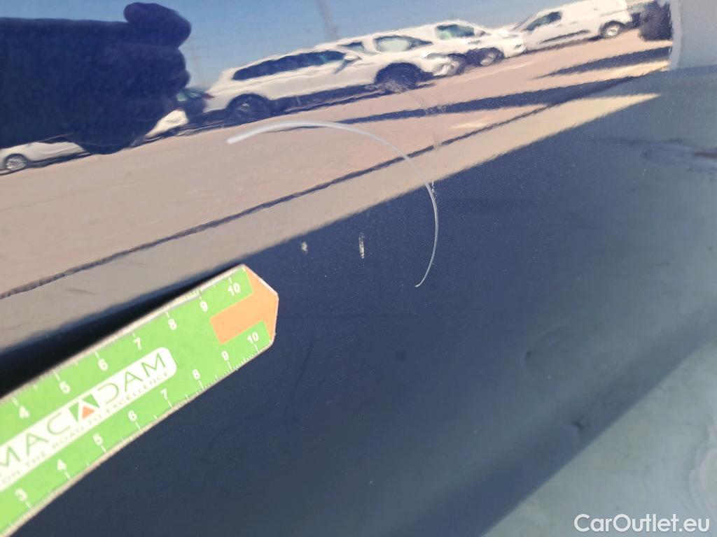  Volkswagen  Golf  VOLKSWAGEN / 2020 / 5P / berlina con portón 2.0 TDI 85kW (115CV) (AC3) #10