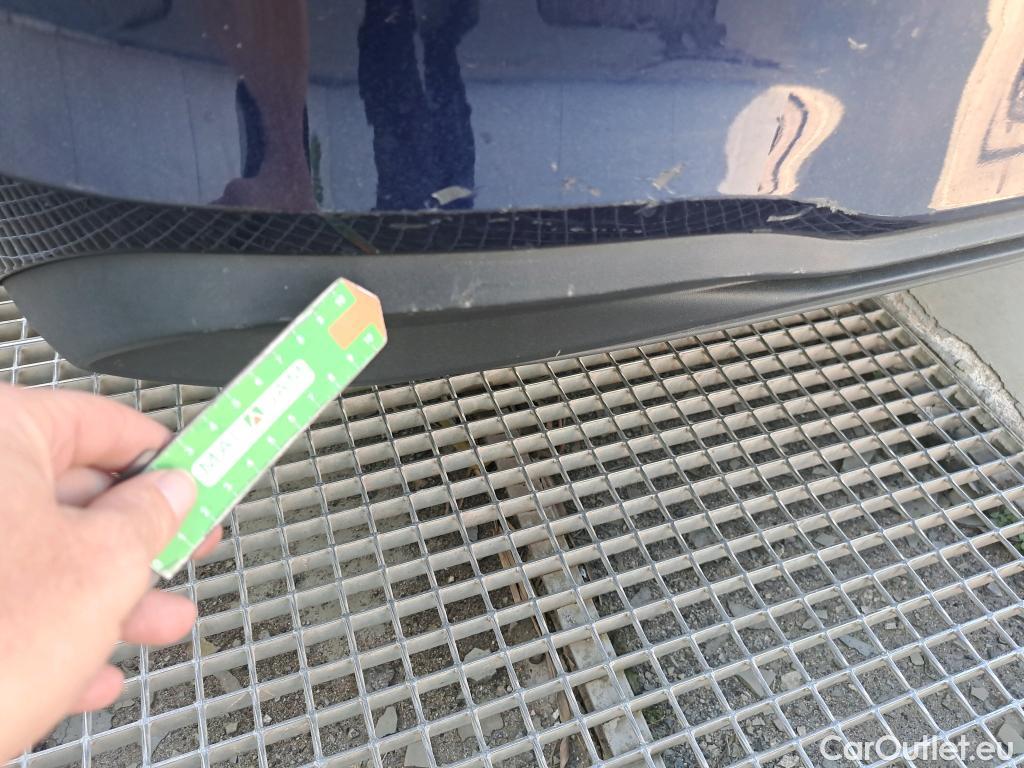  Volkswagen  Golf  VOLKSWAGEN / 2020 / 5P / berlina con portón 2.0 TDI 85kW (115CV) (AC3) #21