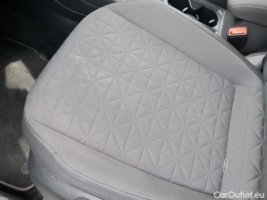  Volkswagen  Tiguan VOLKSWAGEN  / 2020 / 5P / todoterreno Life 2.0 TDI 110kW (150CV) DSG (AC2) #6