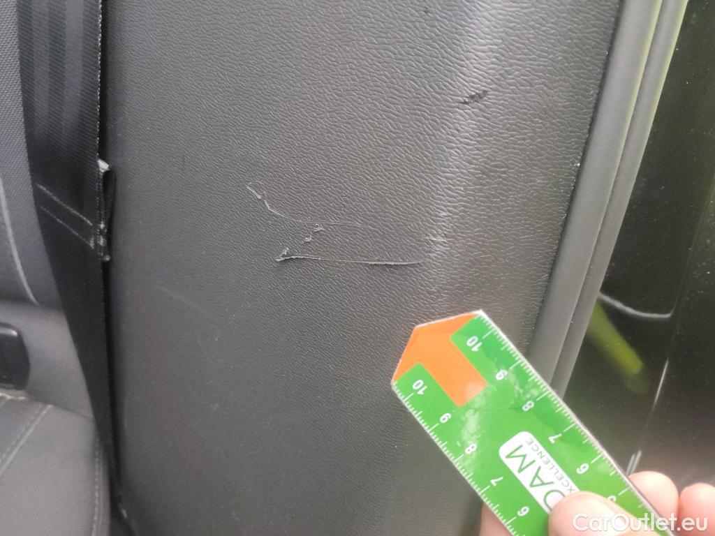  Volvo  XC 40 VOLVO XC40 / 2017 / 5P / todoterreno 1.5 T3 Momentum Pro Auto #20