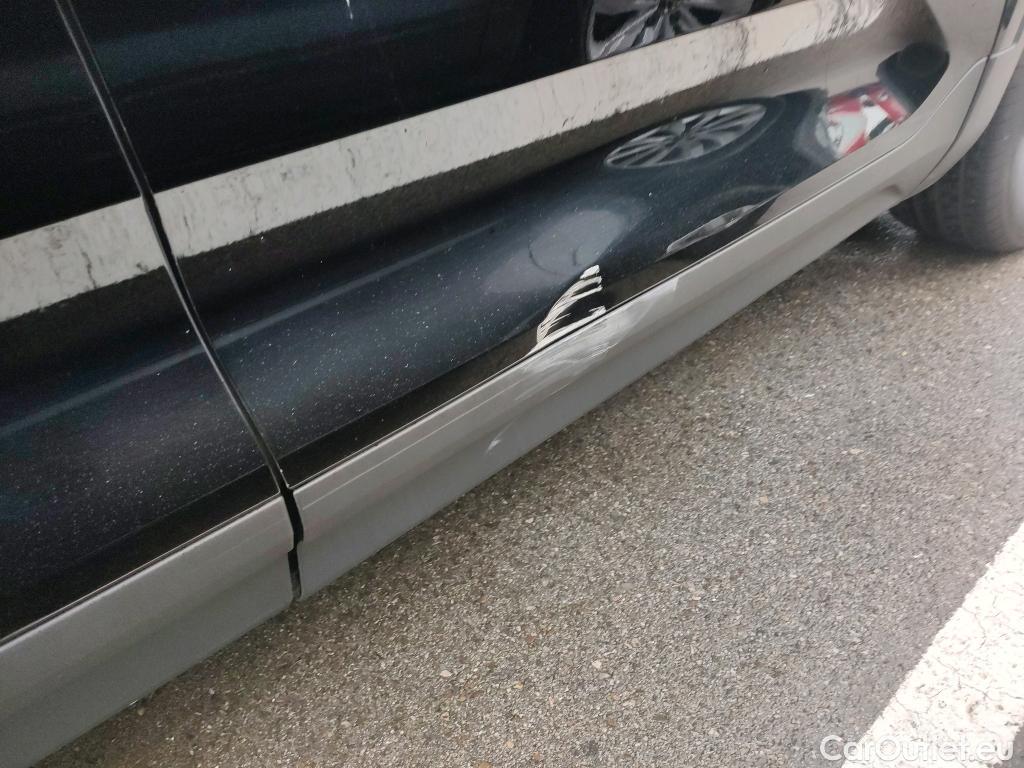  Volvo  XC 40 VOLVO XC40 / 2017 / 5P / todoterreno 1.5 T3 Momentum Pro Auto #21