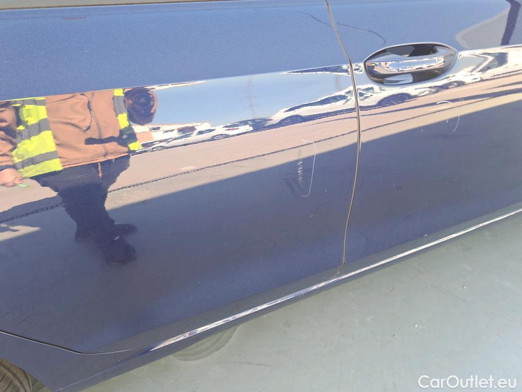  Volkswagen  Golf  VOLKSWAGEN / 2020 / 5P / berlina con portón 2.0 TDI 85kW (115CV) (AC3) #7