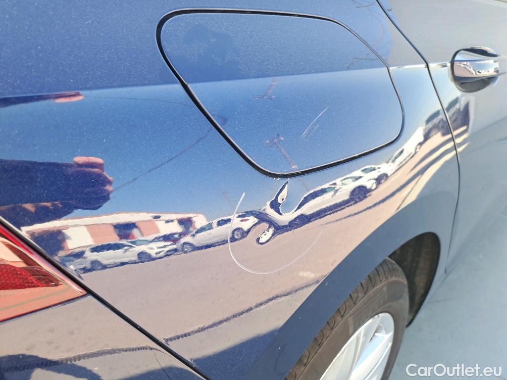  Volkswagen  Golf  VOLKSWAGEN / 2020 / 5P / berlina con portón 2.0 TDI 85kW (115CV) (AC3) #1