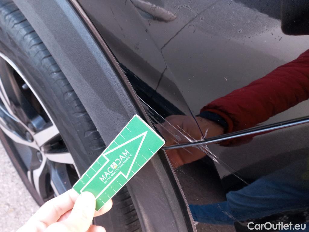  Volvo  XC 40 VOLVO XC40 todoterreno 1.5 T5 Twin Recharge R-Design Auto 180 CV 10 kWh #7