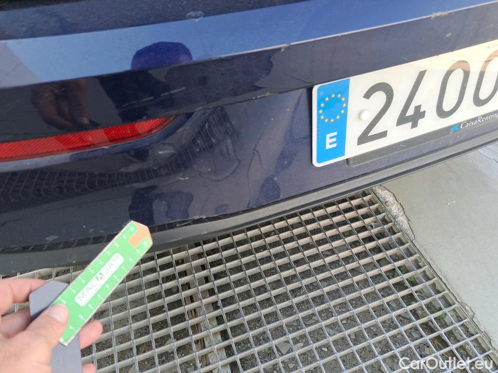  Volkswagen  Golf  VOLKSWAGEN / 2020 / 5P / berlina con portón 2.0 TDI 85kW (115CV) (AC3) #6