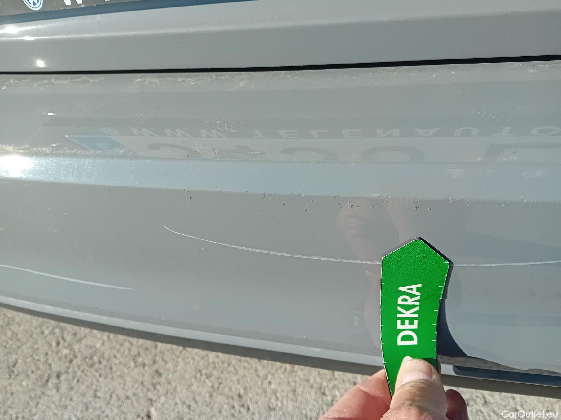  Volkswagen  Passat VOLKSWAGEN  / 2019 / 5P / familiar Variant Executive 2.0 TDI 110kW (150CV) #11