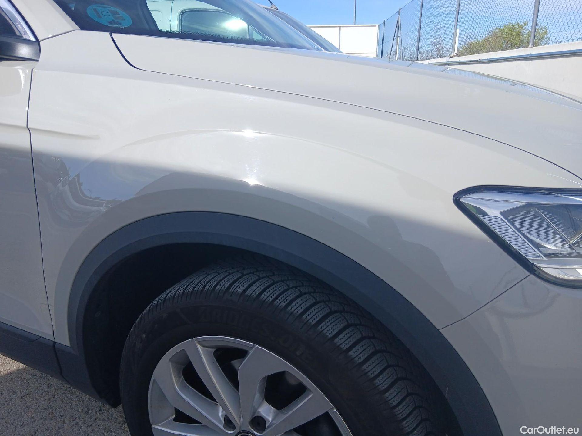  Volkswagen  T-ROC VOLKSWAGEN  / 2021 / 5P / todoterreno Life 1.5 TSI 110kW (150CV) DSG #38