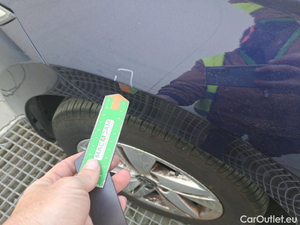  Volkswagen  Golf  VOLKSWAGEN / 2020 / 5P / berlina con portón 2.0 TDI 85kW (115CV) (AC3) #15